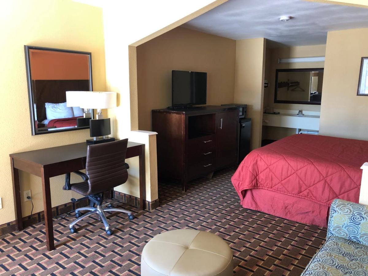 La Grange Executive Inn And Suites エクステリア 写真